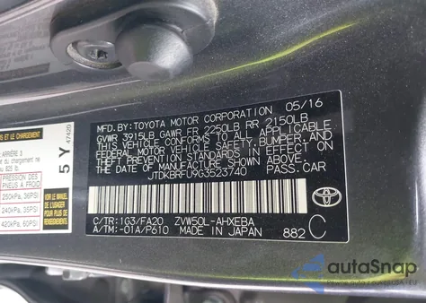 2016 Toyota Prius Two z USA, uszkodzony, nr VIN JTDKBRFU9G3523740